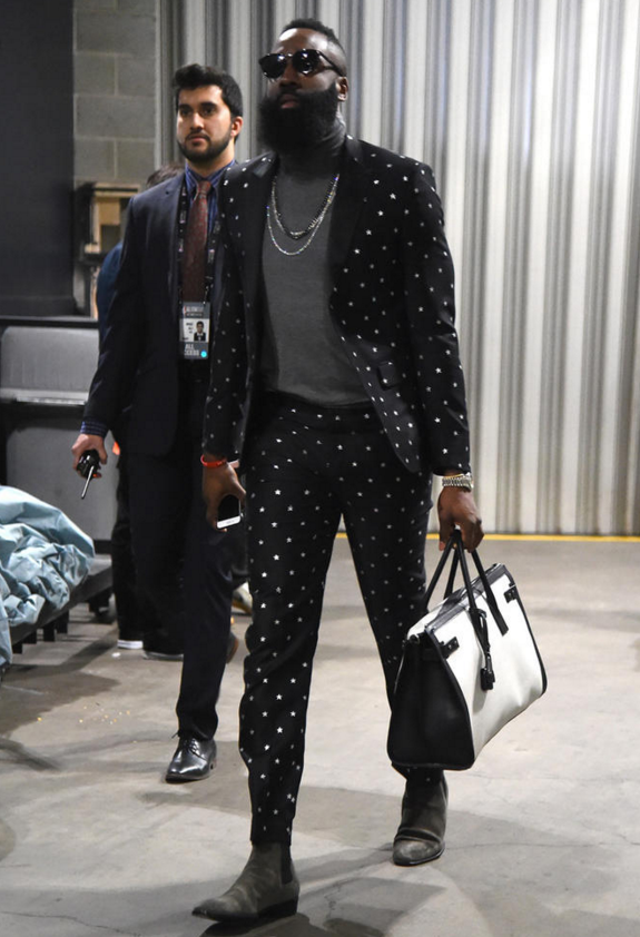 华体会官方-关于芝加哥公牛发布备战花絮；赛前状态回暖；全明星赛任务艰巨；更衣室氛围转暖的信息