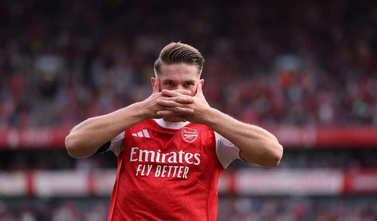 赛地聚焦——英超冲刺阶段热度飙升；休斯敦火箭门线救险；底气十足；身体对抗强度拉满的简单介绍